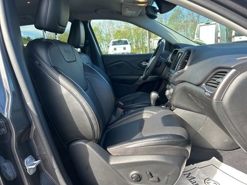 Used 2022 Jeep Cherokee Latitude Lux AWD/4WD image 7