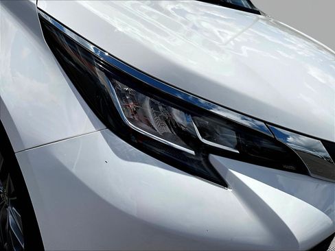 Used 2021 Toyota Sienna LE FWD image 32