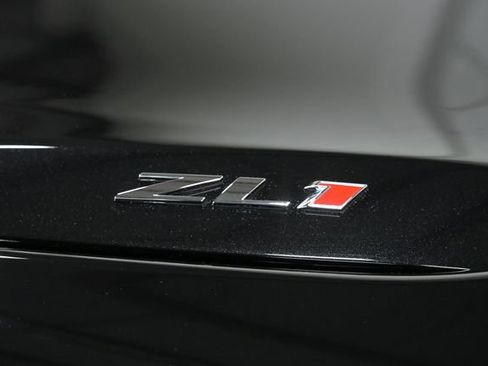 Used 2021 Chevrolet Camaro ZL1 RWD image 17