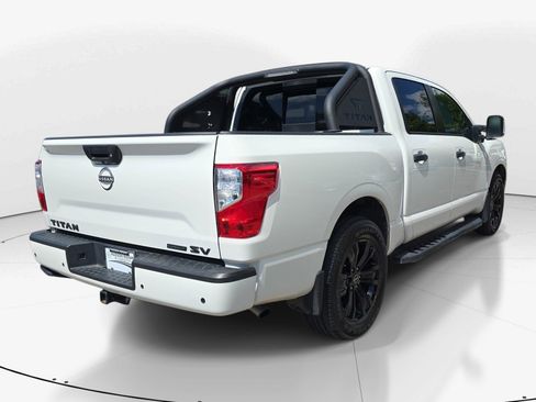 Used 2023 Nissan Titan SV w/ SV Convenience Package RWD image 8