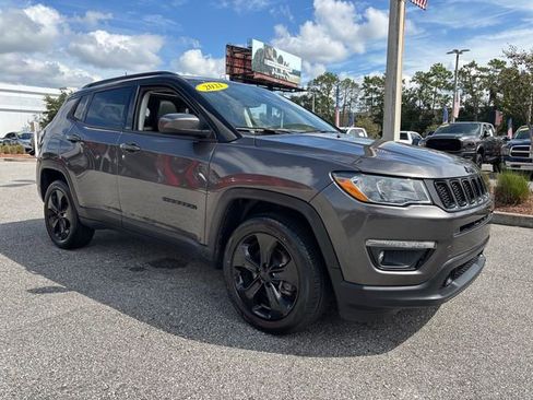 Used 2021 Jeep Compass Latitude w/ Sun and Sound Group image 23