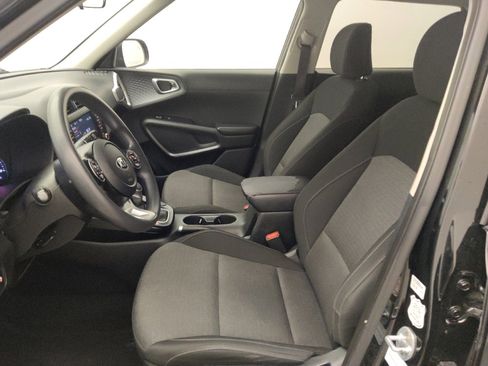 Used 2020 Kia Soul S image 17