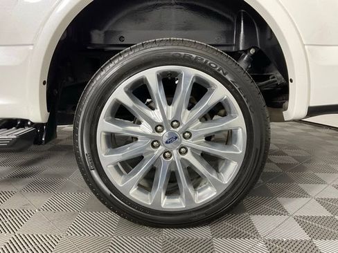 Used 2020 Ford F150 Limited w/ Trailer Tow Package image 10