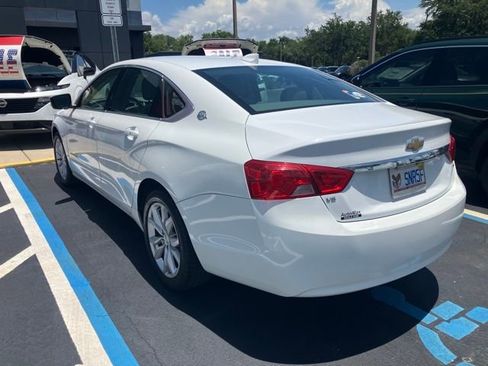 Used 2018 Chevrolet Impala LT FWD image 3