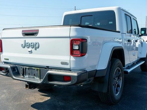 Used 2021 Jeep Gladiator Overland w/ Uconnect 4C Nav & Sound Group AWD/4WD image 6
