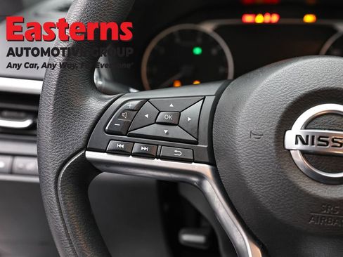 Used 2019 Nissan Altima 2.5 S AWD/4WD image 15