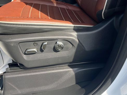 Used 2024 GMC Sierra 2500 Denali Ultimate w/ Max Trailering Package image 22