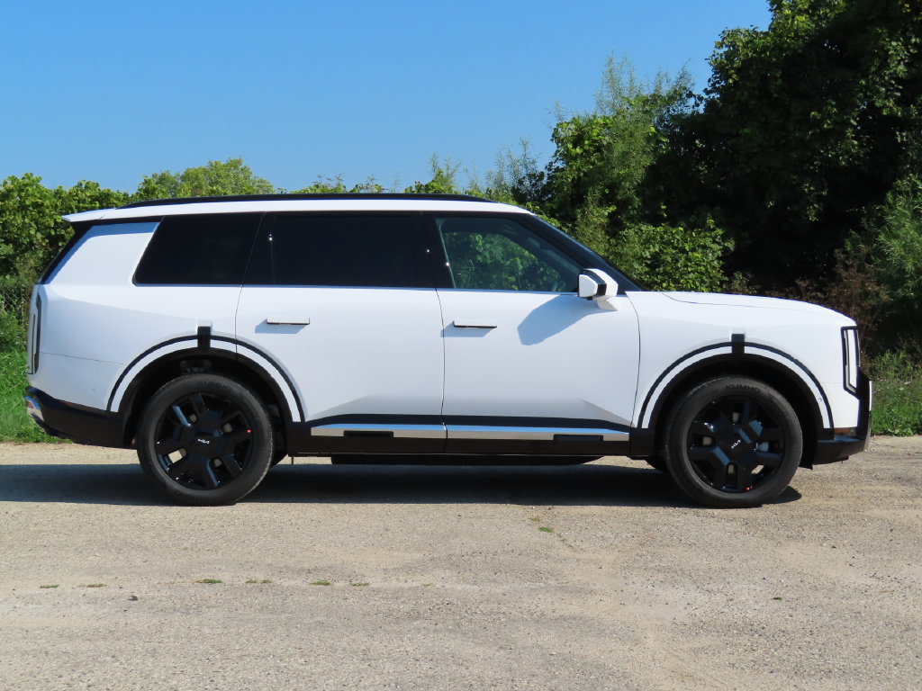 New 2027 Kia Telluride SX Prestige w/ Towing Package AWD/4WD image 2