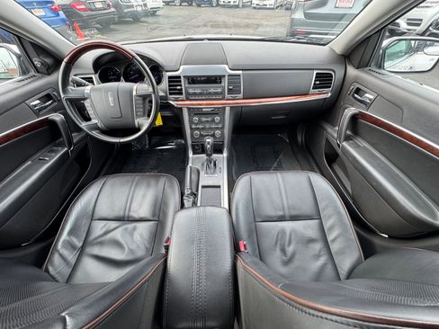 Used 2011 Lincoln MKZ image 14