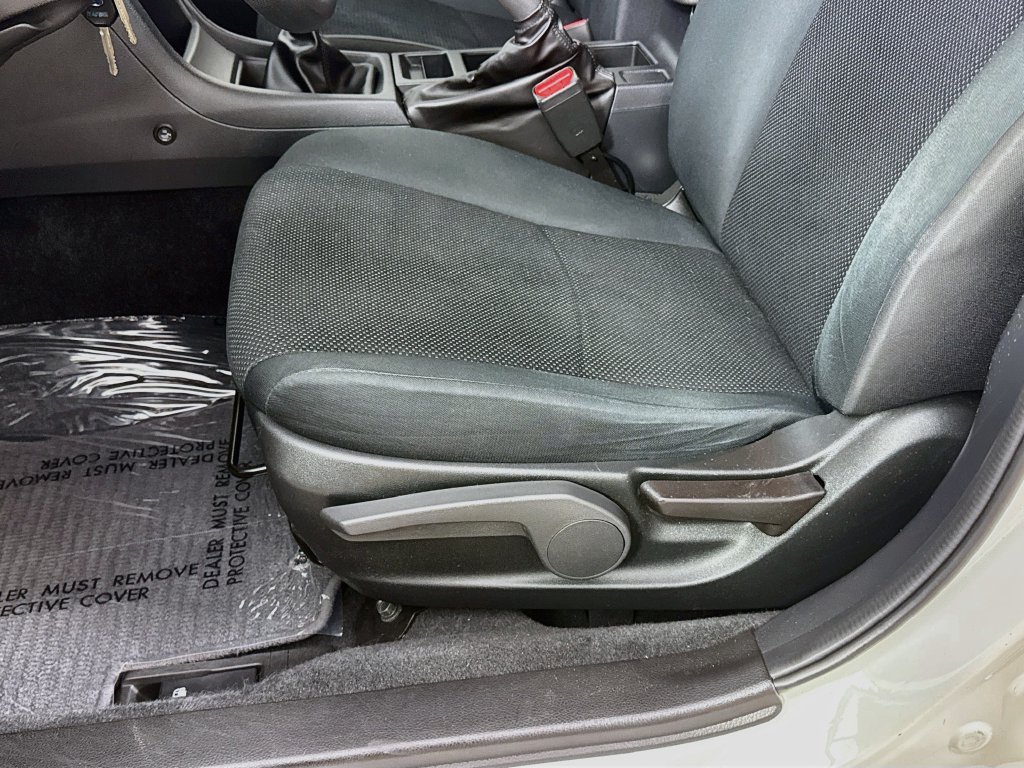 Used 2016 Subaru Crosstrek 2.0i AWD/4WD image 22