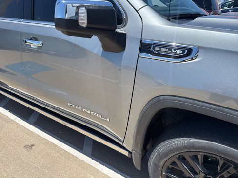 Used 2023 GMC Sierra 1500 Denali w/ Denali Reserve Package AWD/4WD image 5