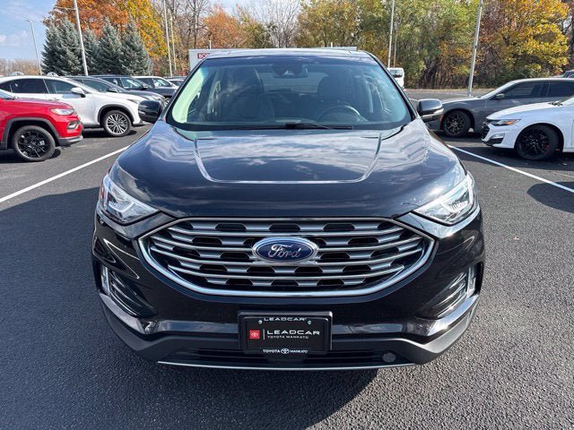 Used 2019 Ford Edge Titanium w/ Cold Weather Package AWD/4WD image 4