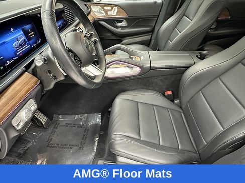 Certified 2025 Mercedes-Benz GLS 450 4MATIC image 9
