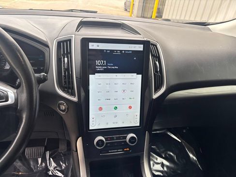 Certified 2023 Ford Edge SEL AWD/4WD image 17