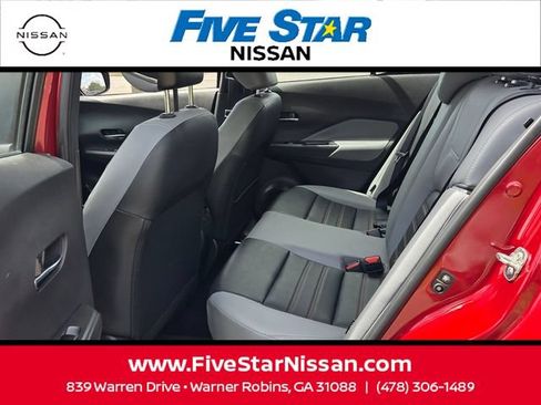Used 2023 Nissan Kicks SR w/ SR Premium Package FWD image 6