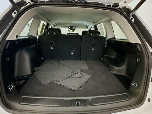 Used 2023 Jeep Grand Cherokee Limited image 30