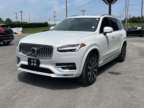 Certified 2023 Volvo XC90 B6 Plus AWD/4WD image 7