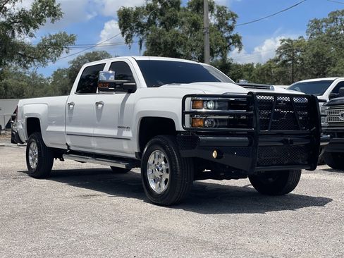 Used 2018 Chevrolet Silverado 3500 LTZ w/ Duramax Plus Package AWD/4WD image 10