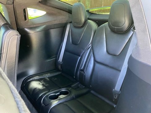 Used 2020 Tesla Model X Long Range AWD/4WD image 21