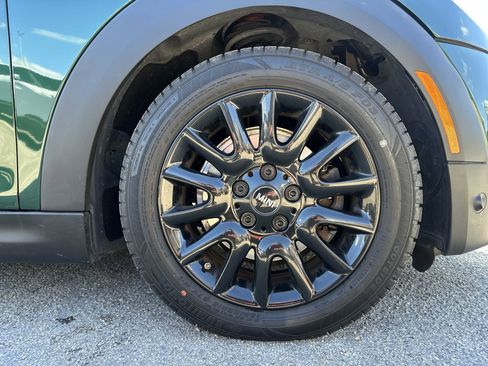 Used 2017 MINI Cooper 2-Door Hardtop FWD image 18