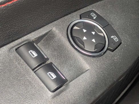 Used 2019 Ford Mustang GT w/ GT Performance Package RWD image 18