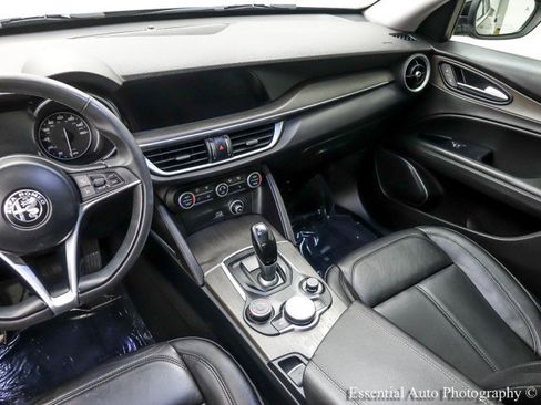 Used 2019 Alfa Romeo Stelvio Ti AWD/4WD image 17