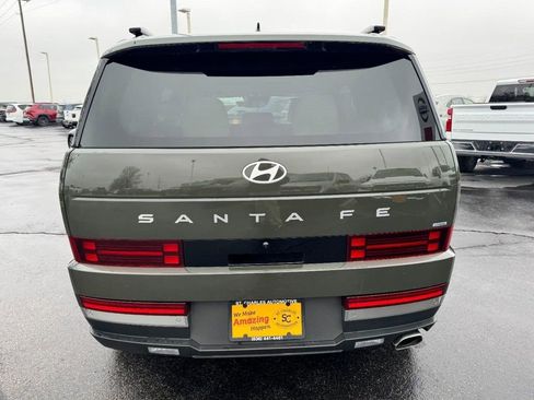 Used 2025 Hyundai Santa Fe Limited AWD/4WD image 4