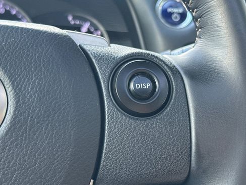 Used 2015 Lexus CT 200h image 30