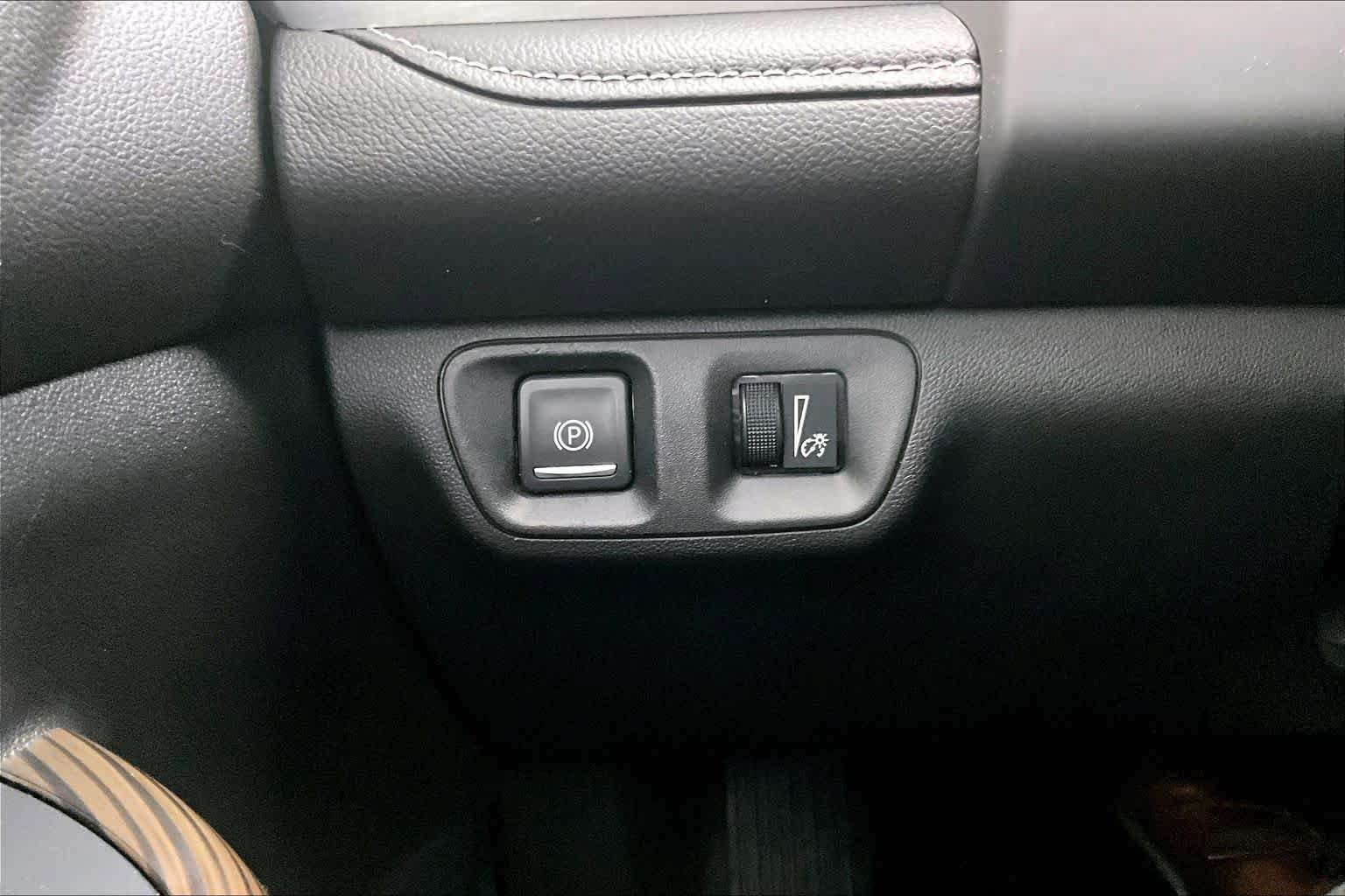 Used 2019 GMC Acadia SLE FWD image 34