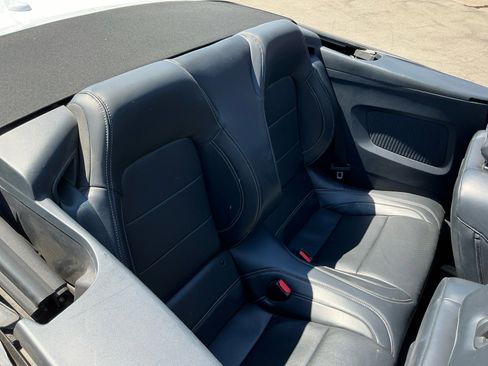 Used 2024 Ford Mustang Premium image 19