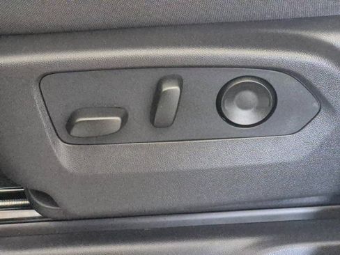 New 2026 Chevrolet Silverado 1500 LT w/ Z71 Off-Road Package image 15