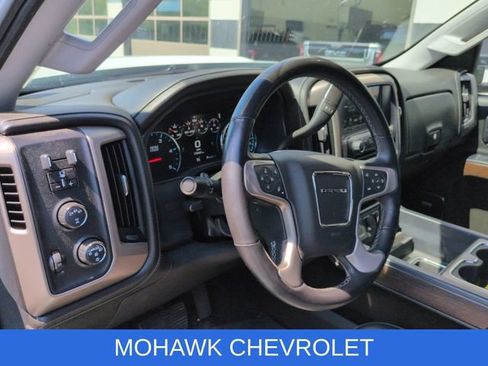 Used 2019 GMC Sierra 2500 Denali w/ Duramax Plus Package AWD/4WD image 16
