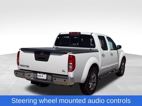 Used 2019 Nissan Frontier SL RWD image 7