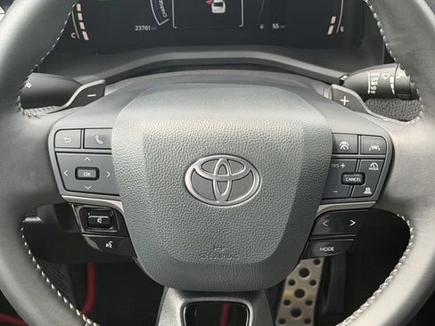 Certified 2025 Toyota Camry SE FWD image 11