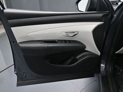 Used 2025 Hyundai Tucson SEL AWD/4WD image 13