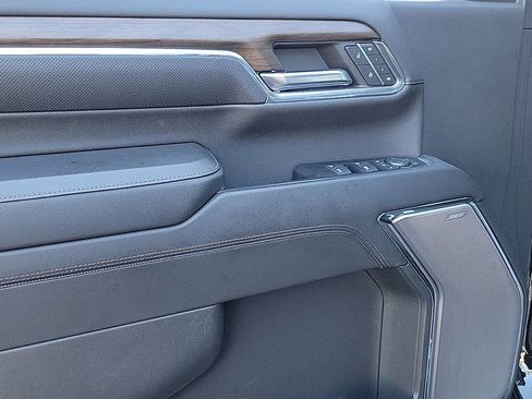 Used 2024 Chevrolet Silverado 2500 High Country w/ High Country Premium Package image 14