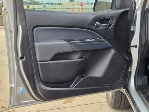 Certified 2019 Chevrolet Colorado Z71 image 11