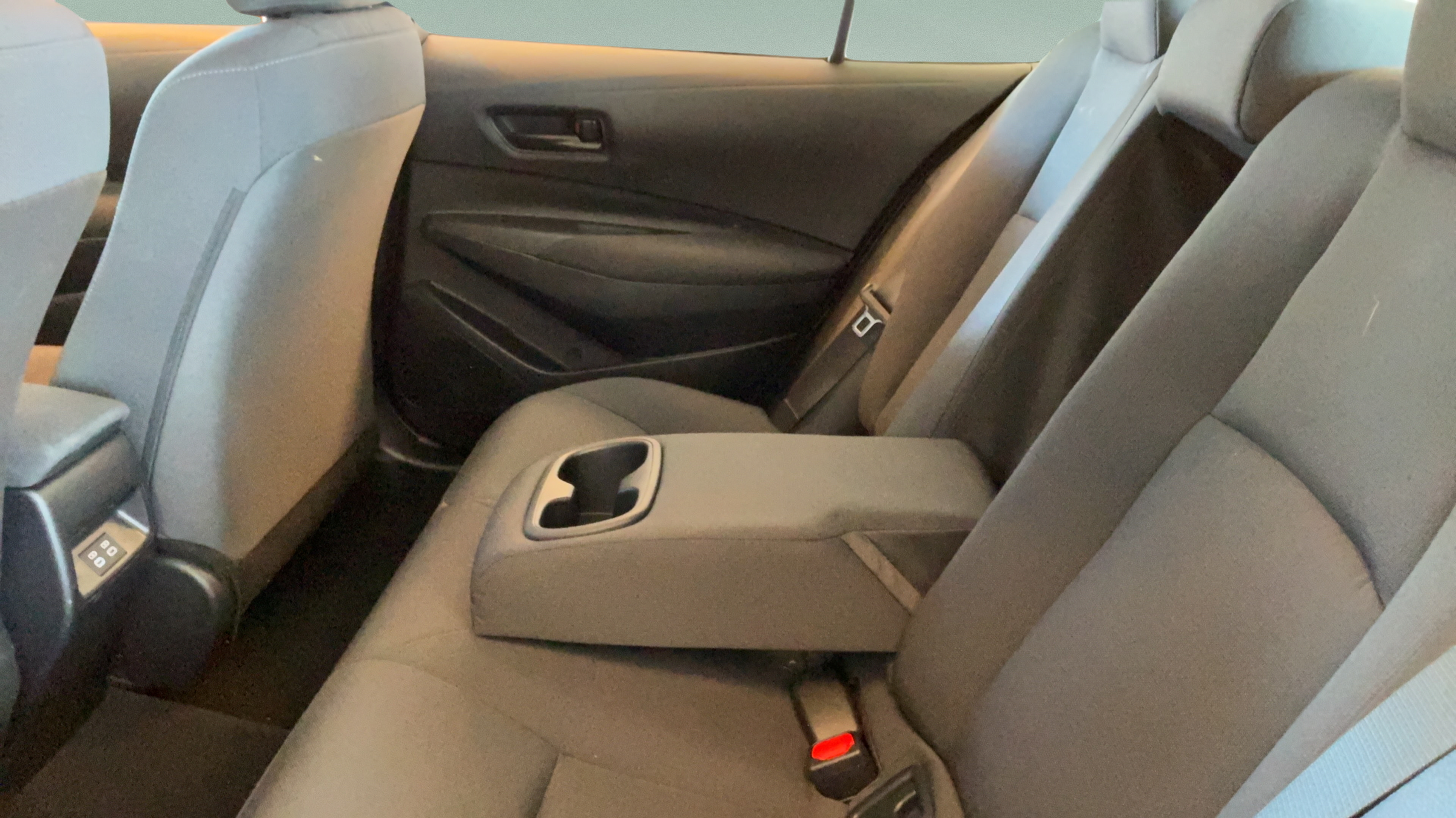 Used 2026 Toyota Corolla LE FWD image 24