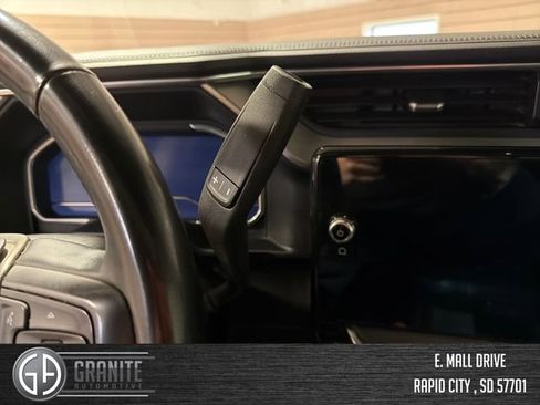 Used 2024 GMC Sierra 2500 Denali w/ Denali Reserve Package image 24