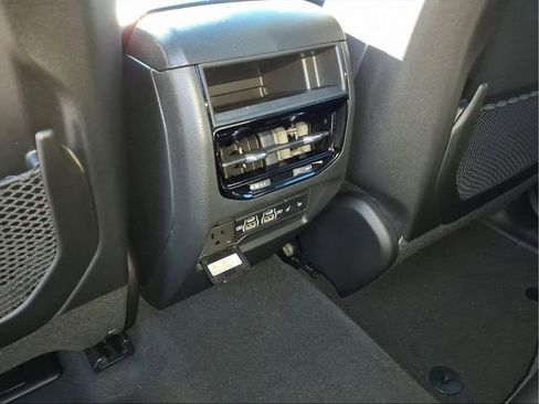 New 2025 Jeep Grand Cherokee Limited AWD/4WD image 10