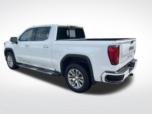 Used 2023 GMC Sierra 1500 Denali w/ Technology Package AWD/4WD image 3