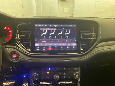 New 2026 Dodge Durango SRT Hellcat w/ Premium Group AWD/4WD image 14
