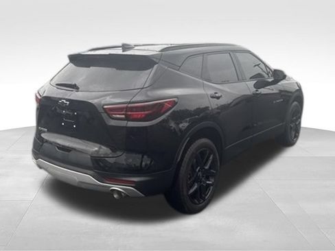 Certified 2024 Chevrolet Blazer LT w/ Convenience Package FWD image 2