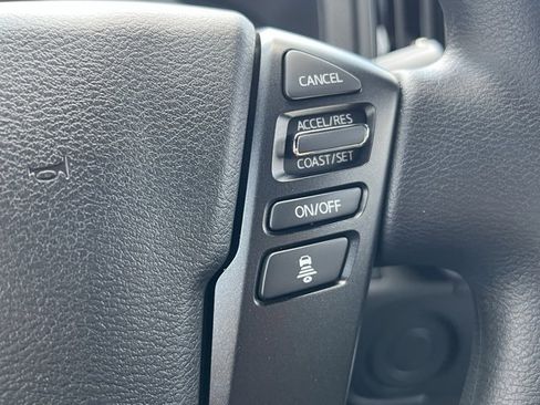 New 2026 Nissan Frontier SV w/ Tow Package image 18