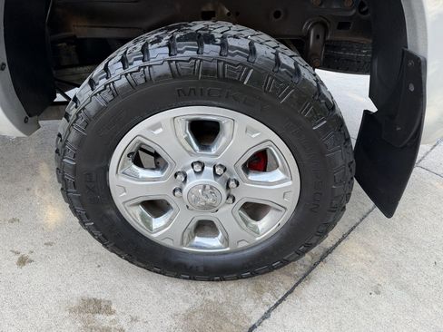 Used 2015 RAM 2500 Laramie image 35