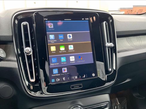 Used 2023 Volvo XC40 Recharge Ultimate w/ Protection Package Premier image 36