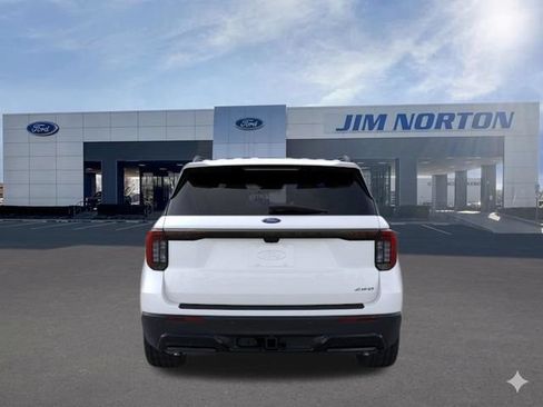 New 2026 Ford Explorer ST-Line w/ ST-Line Street Pack AWD/4WD image 7