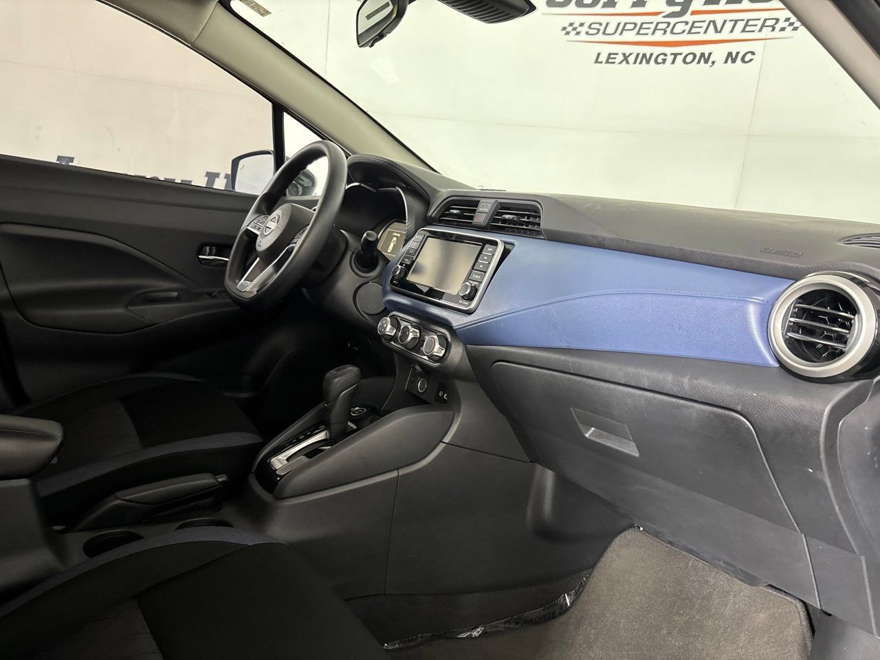 Used 2025 Nissan Versa SV w/ Trunk Package FWD image 29