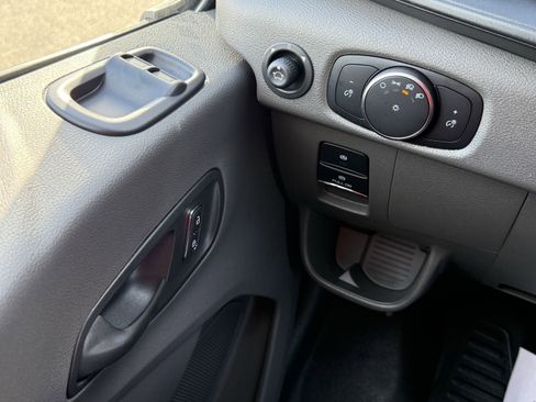 New 2026 Ford Transit 150 Low Roof RWD image 21
