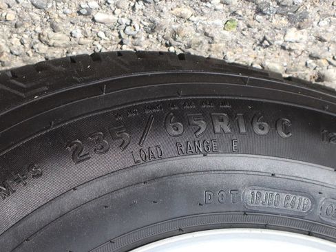 Used 2022 Ford Transit 250 148 High Roof Extended RWD image 40